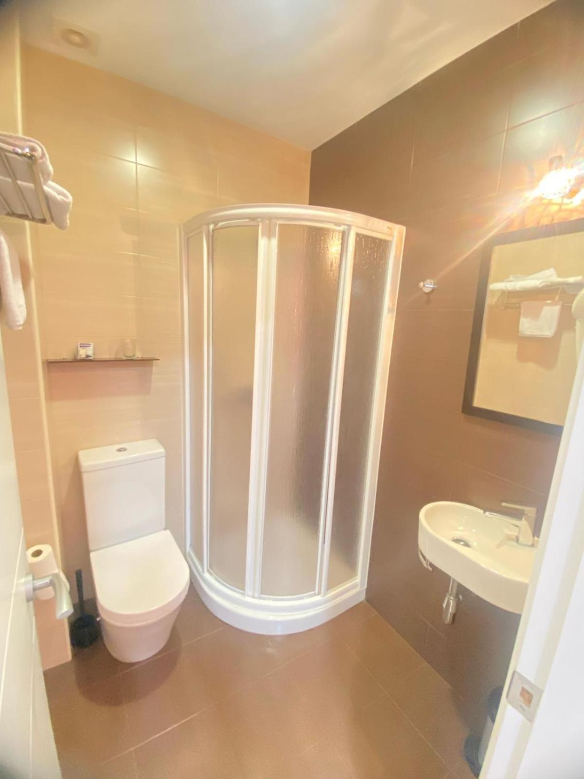 Hostal Fabiola Sevilla Dış mekan fotoğraf