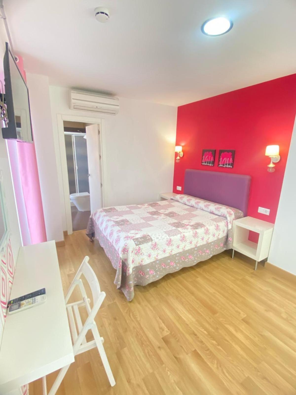 Hostal Fabiola Sevilla Dış mekan fotoğraf