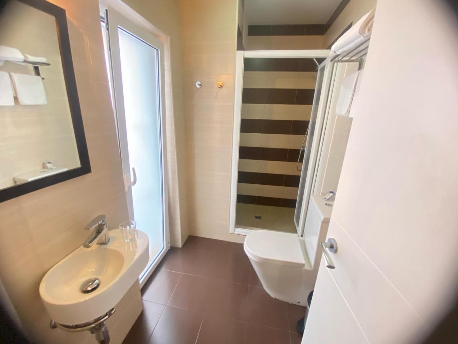 Hostal Fabiola Sevilla Dış mekan fotoğraf