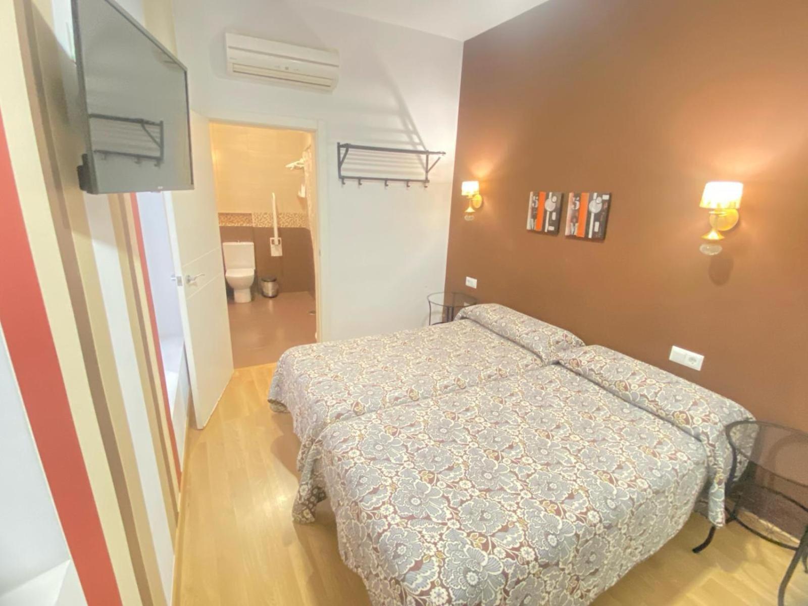 Hostal Fabiola Sevilla Dış mekan fotoğraf