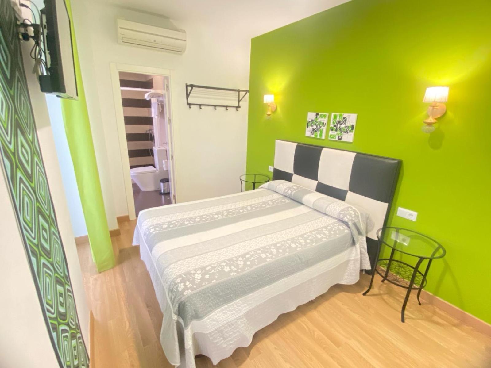Hostal Fabiola Sevilla Dış mekan fotoğraf